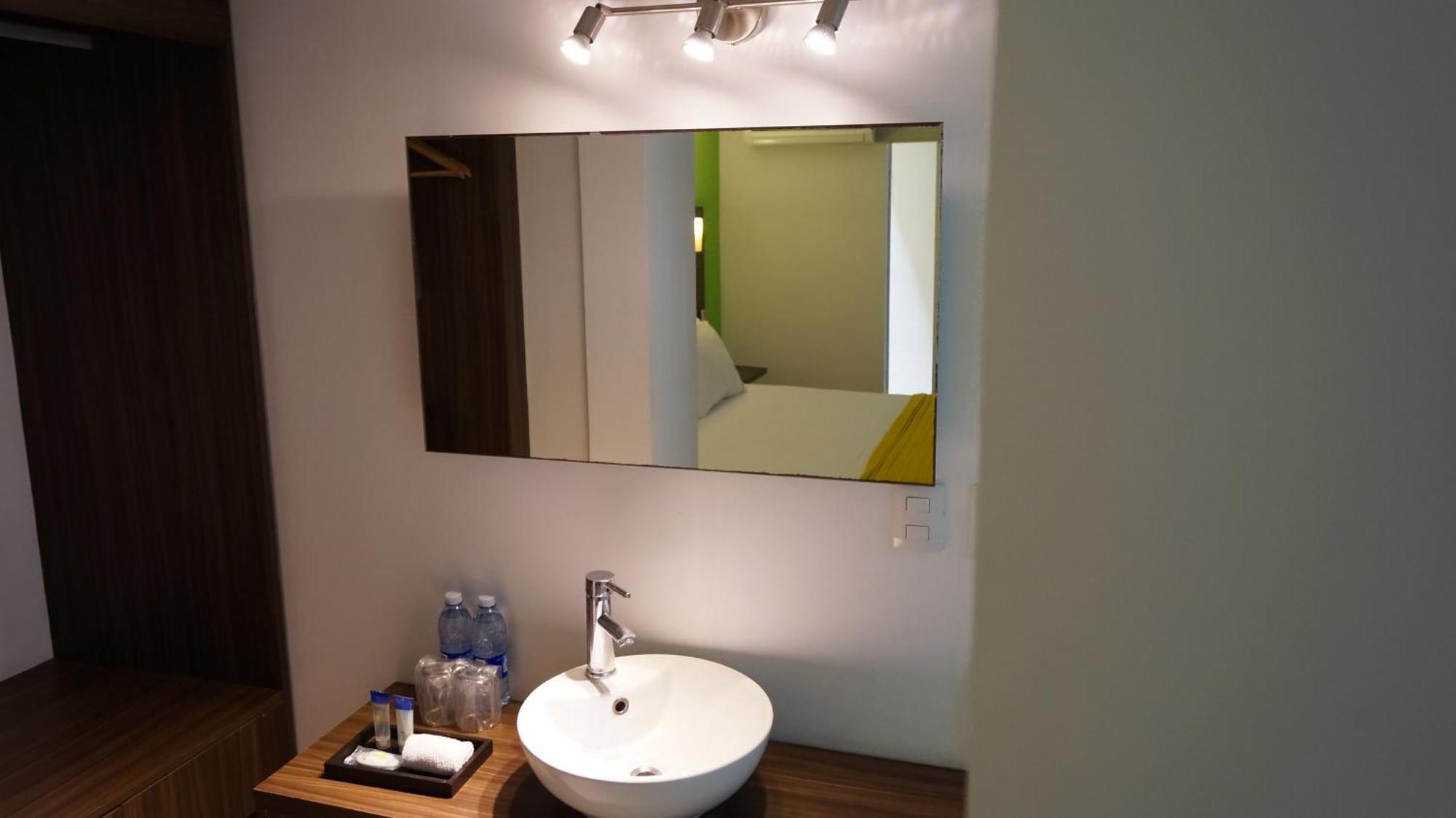 El Hotel Business Class - Zamora Centro Exterior photo